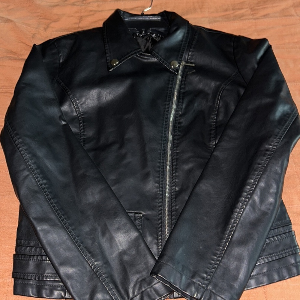 Tanming Black Women's PU Leather Jacket - Picture 9 of 9